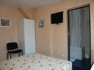 Nouveau Park Hotel 3*
