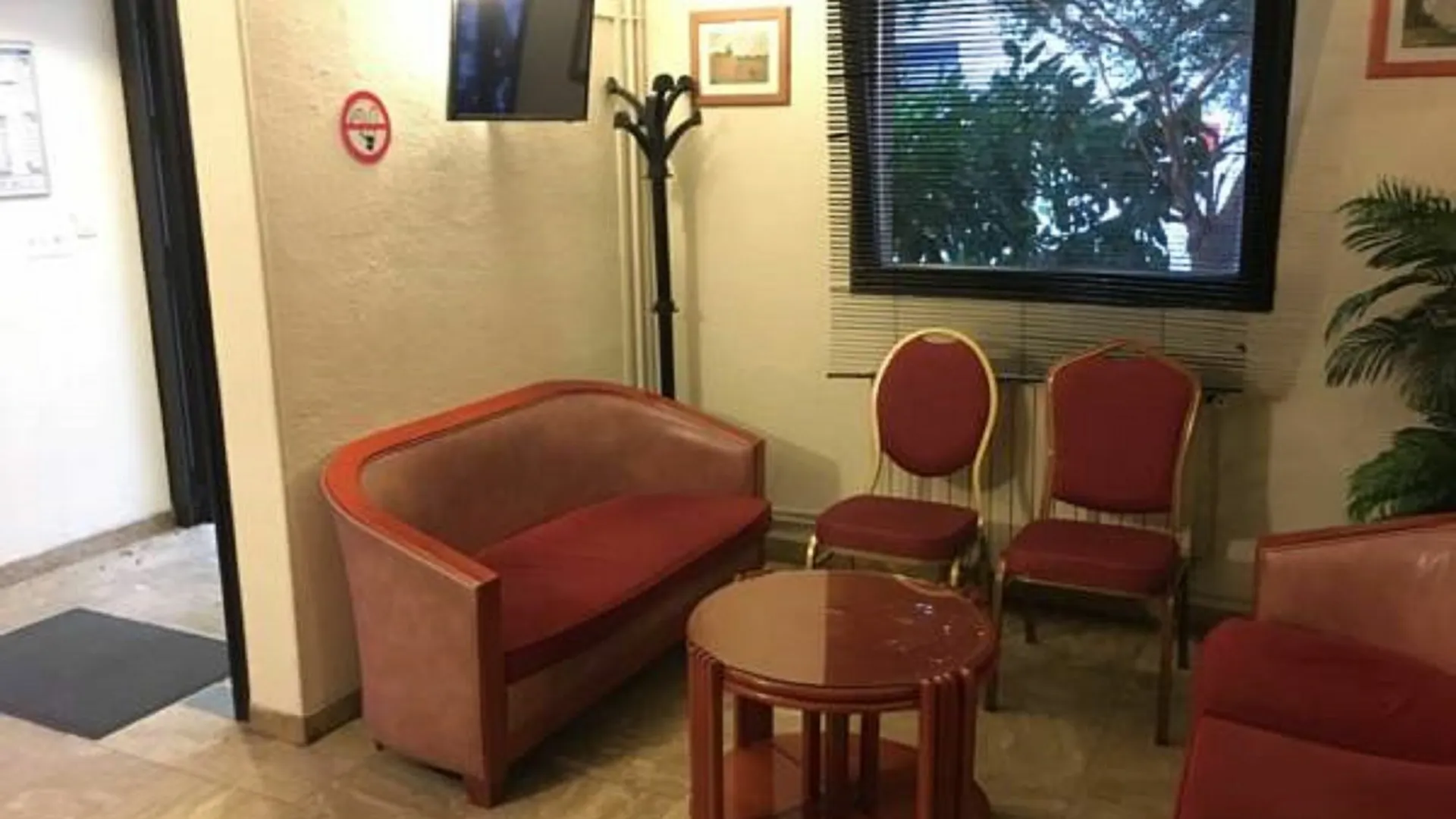 Nouveau Park Hotel 3*